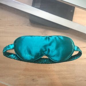 L Mer Eye Mask